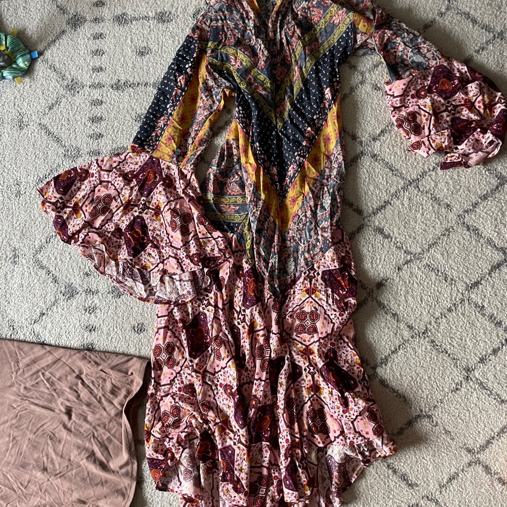 Multi color duster